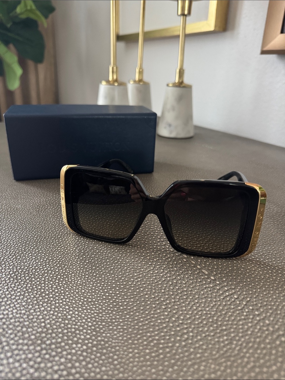 Louis Vuitton Women’s Black Sunglasses with Gold Accent Elegant Oversized Frame